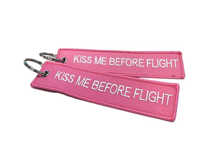 Klíčenka KISS ME BEFORE FLIGHT
